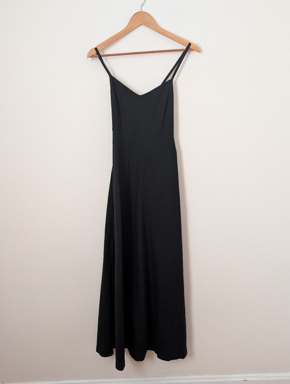 Theory Black Linen Blend Haranna Cross Strap Midi Dress - Picture 2 of 6